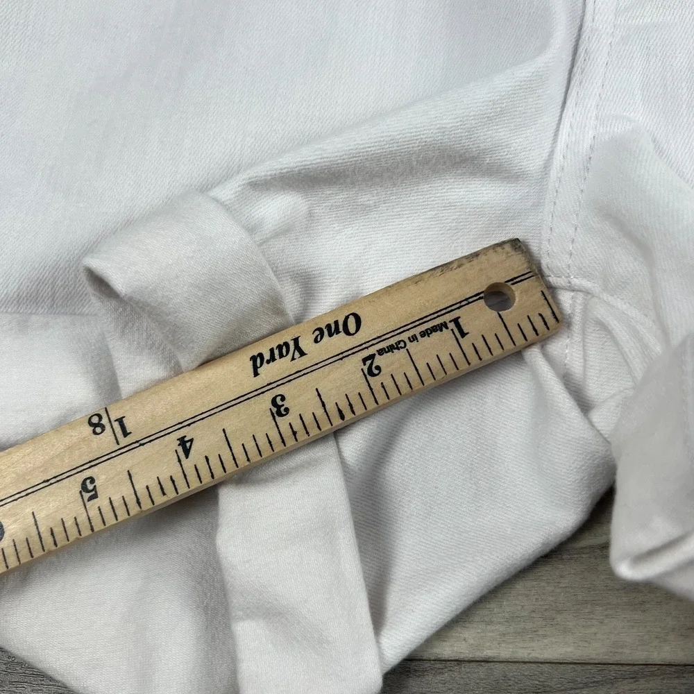 Banana Republic Denim Shorts Womens 28/6 Fit (32W) White Stretch Mid-Rise Cuffed - Picture 11 of 12